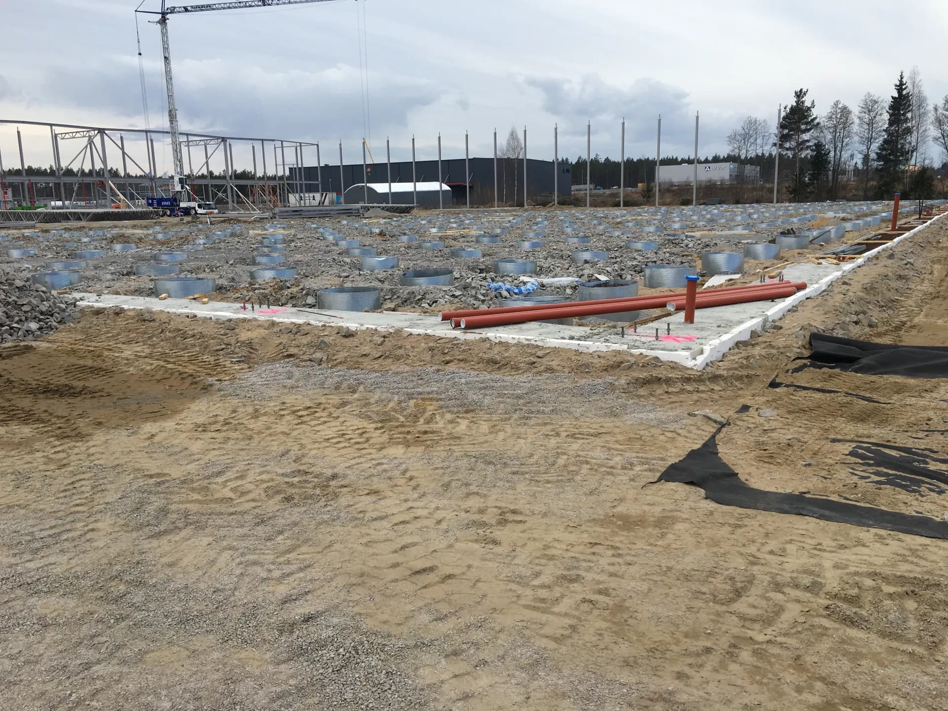 Lagerhall Kjula – liknande markarbete utfört av Tallvillage i Örebro län