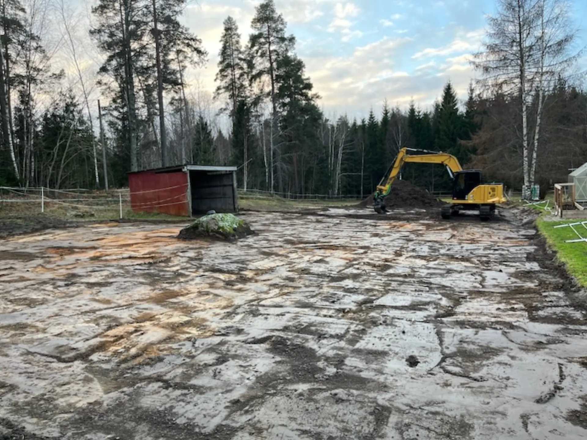 Vad gör ridhus specifikt utmanande? – Ridhus i Örebro län av Tallvillage Entreprenad
