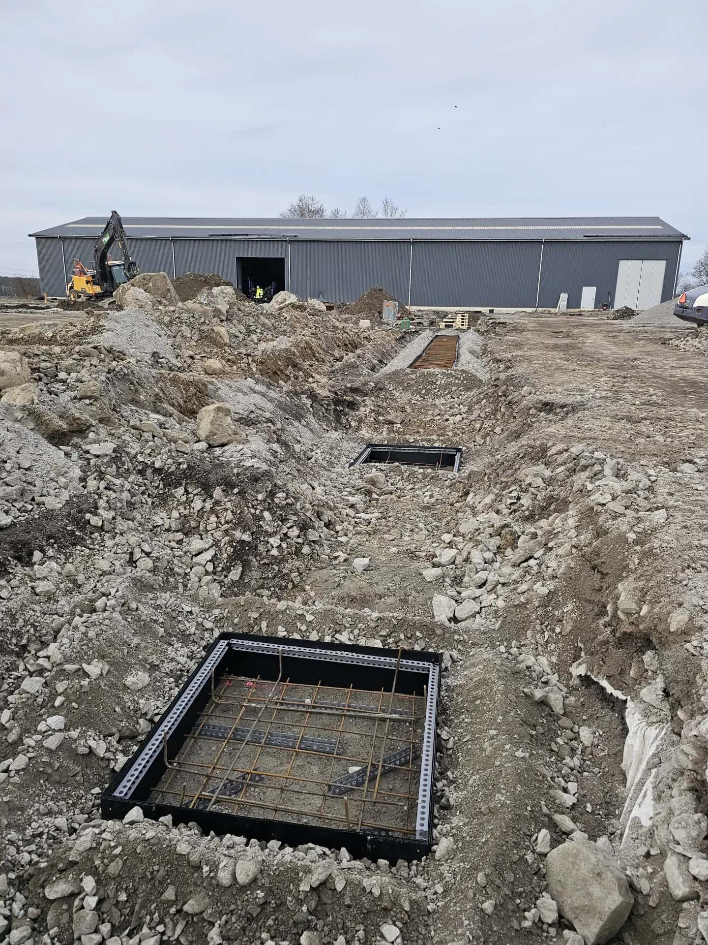 Valla – kommersiell entreprenad – markarbete och anläggning utförd av Tallvillage Entreprenad i Örebro län